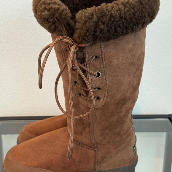 UGG Wild Goose Premium Lace Boot Chestnut Leather Sheepskin Womens 7 Mens 6 NWOB - Picture 6 of 16